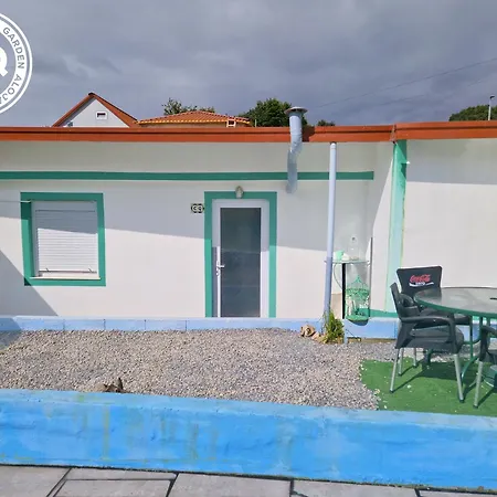 Holiday home House Garden