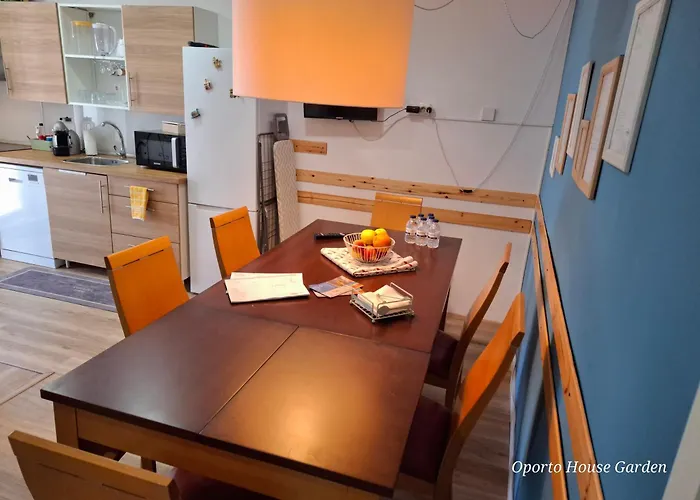 Ferienhaus House Garden Porto