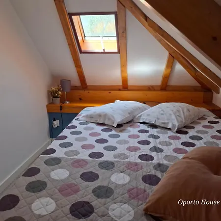 Сasa de vacaciones House Garden