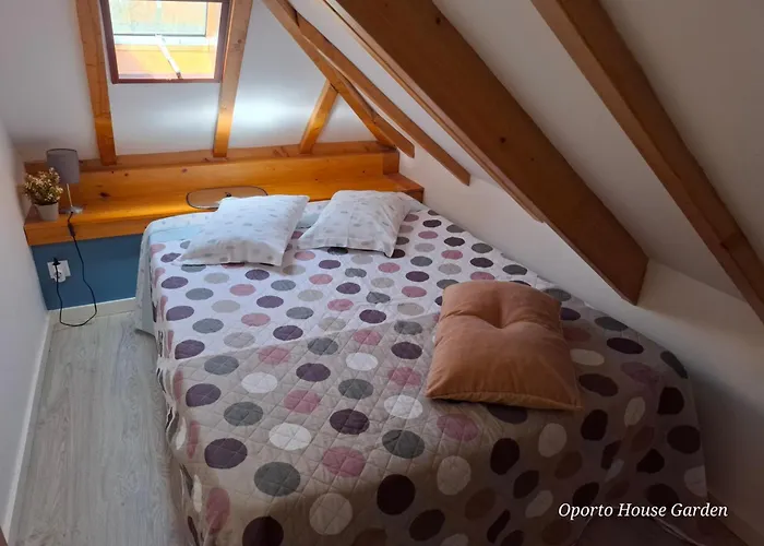 House Garden 別荘 *